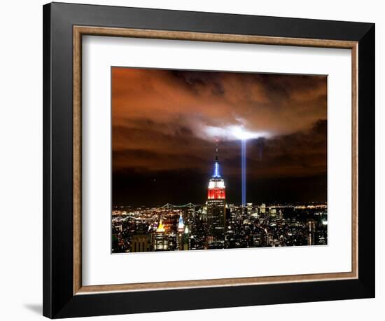 "Tribute in Light" Illuminates the Sky Over Manhattan-null-Framed Photographic Print