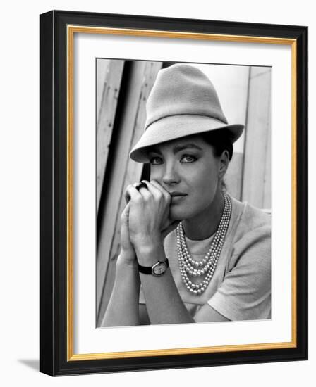 Triple Cross, Romy Schneider, 1967-null-Framed Photo