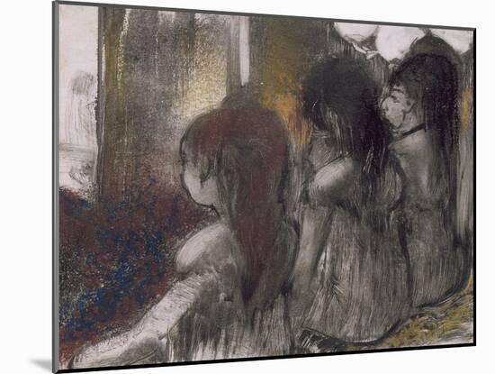 Trois filles assises de dos-Edgar Degas-Mounted Giclee Print