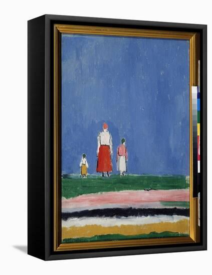 Trois Personnages (Three Figures). Une Mere Avec Deux Enfants, Representes De Dos. Peinture De Kasi-Kazimir Severinovich Malevich-Framed Premier Image Canvas