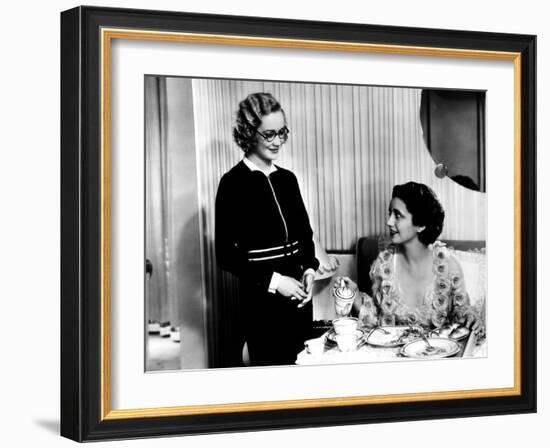 Trouble In Paradise, Miriam Hopkins, Kay Francis, 1932-null-Framed Photo