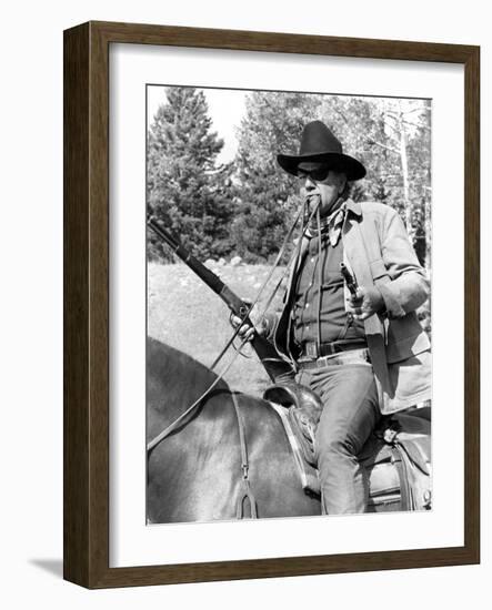 True Grit, John Wayne, 1969-null-Framed Premium Photographic Print