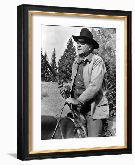 True Grit, John Wayne, 1969-null-Framed Photo