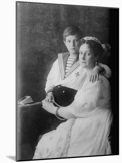 Tsarevich Alexei of Russia and Tsarina Alexandra, C1910-null-Mounted Giclee Print