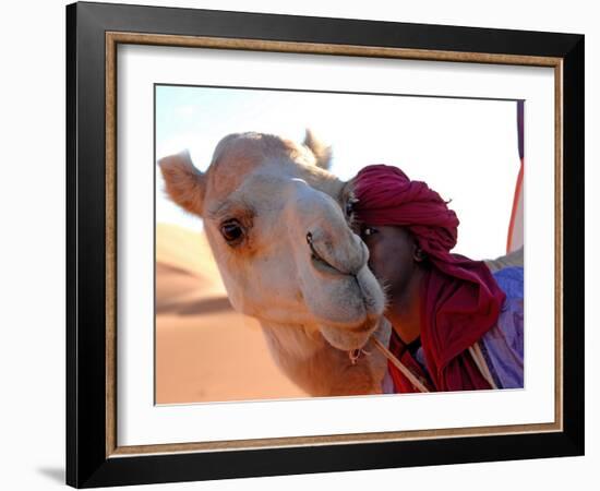 Tuareg and Dromedary, Sebha, Ubari, Libya, North Africa, Africa-Godong-Framed Photographic Print