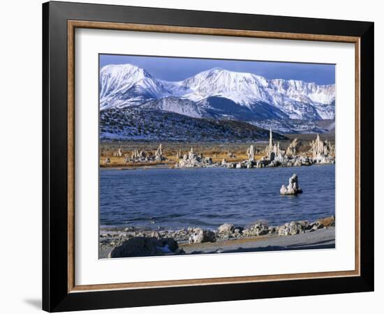 Tufa Formations & Mono Lake Below Sierra Nevada, Mono Lake Tufa State Natural Reserve, CA-Scott T. Smith-Framed Photographic Print