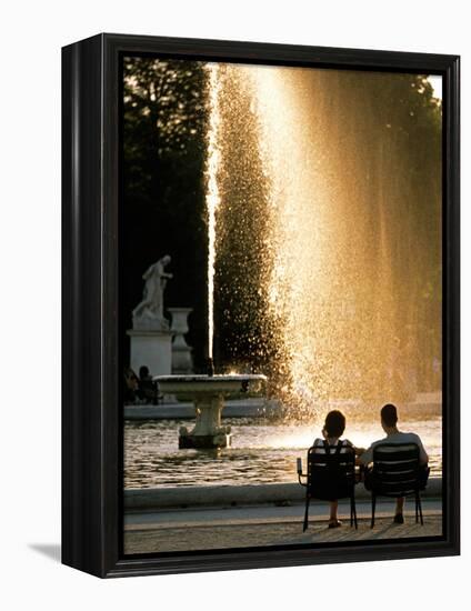 Tuileries Garden Fountain, Paris, France-David Barnes-Framed Premier Image Canvas