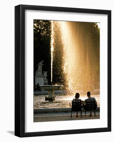 Tuileries Garden Fountain, Paris, France-David Barnes-Framed Photographic Print