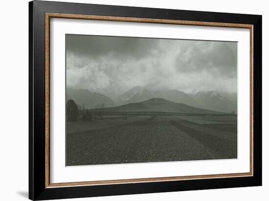 Tumulus de Qin Shi Huang Di (211 avant J?-C.), face Nord, Lintong au Shaanxi-Victor Ségalen-Framed Giclee Print