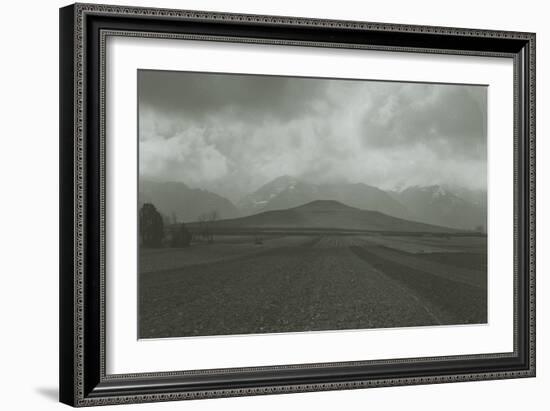 Tumulus de Qin Shi Huang Di (211 avant J?-C.), face Nord, Lintong au Shaanxi-Victor Ségalen-Framed Giclee Print