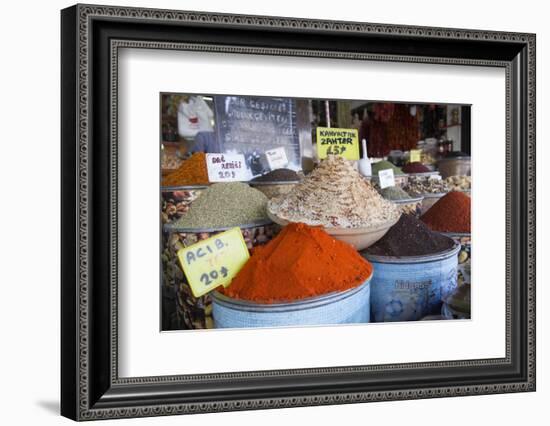 Turkey, Gaziantep, Medina, Spice Market in Old Bazaar of Zincirli Bedesten-Emily Wilson-Framed Photographic Print