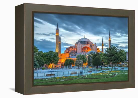 Turkey, Istanbul, Sultanahmet, Hagia Sophia (Or Ayasofya), Greek Orthodox Basilica-Alan Copson-Framed Premier Image Canvas