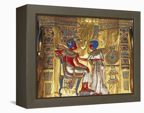 Tutankhamen a Ankhesenamen, Relief, C20 BC-null-Framed Premier Image Canvas