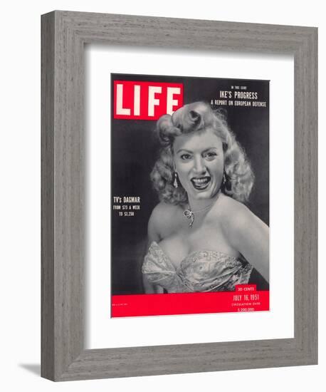 TV actress Dagmar, Virginia Ruth Egnor, July 16, 1951-Alfred Eisenstaedt-Framed Photographic Print