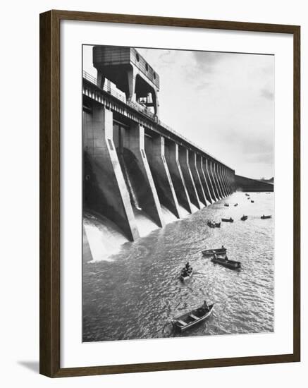 Tva Projects in the Kentucky Lake Dam-Ralph Crane-Framed Photographic Print