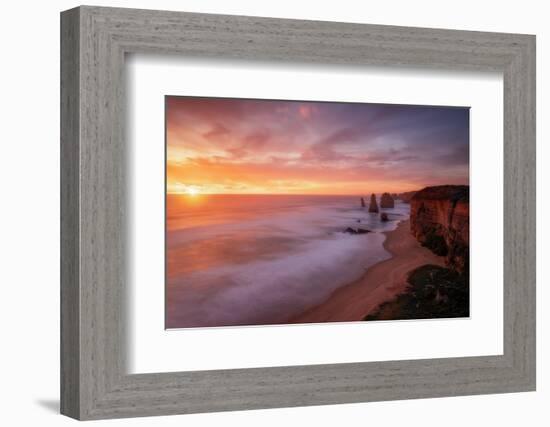 twelve-apostles-9-Lincoln Harrison-Framed Photo