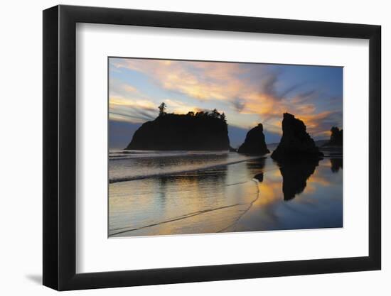 Twilight, Ruby Beach, Olympic National Park, Washington, USA-Michel Hersen-Framed Photographic Print