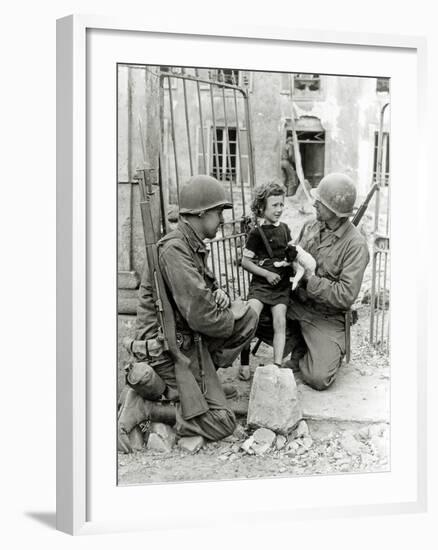 Two American Soldiers from the U.S. Corps of Engineers with a Little Girl and a Puppy-null-Framed Photographic Print