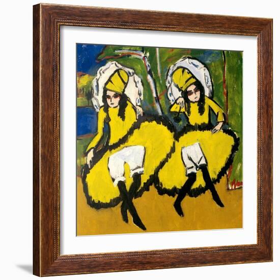 Two Dancers, 1910-1911-Ernst Ludwig Kirchner-Framed Giclee Print