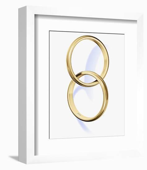 Two interlocked wedding rings-Matthias Kulka-Framed Photo