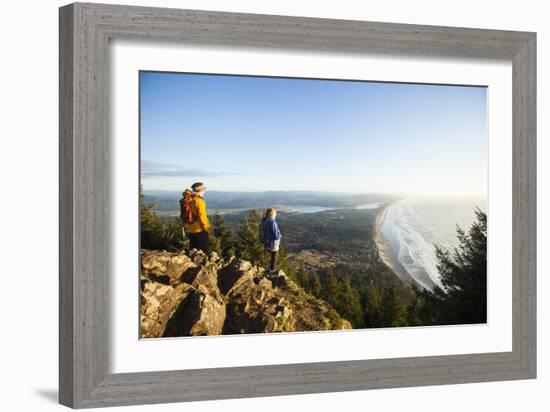 Two People Hiking On Neahkahnie Mountain Near Manzanita, Oregon-Justin Bailie-Framed Photographic Print