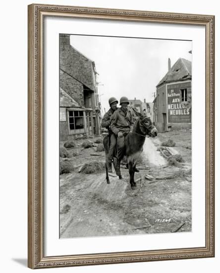 Two U.S. Soldiers, Pfc William Jackson and T4 Joseph King-null-Framed Photographic Print