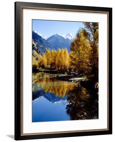 Fall Colors Reflected in Mountain Lake, Telluride, Colorado, USA ...