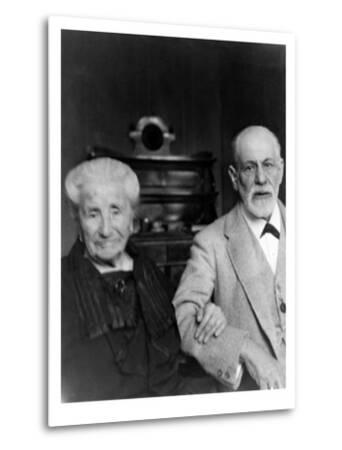 Sigmund Freud, and His Mother, Amalia Freud, in 1925 Photo by | Art.com
