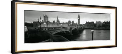 Bridge across a River, Westminster Bridge, Houses of Parliament, Big ...