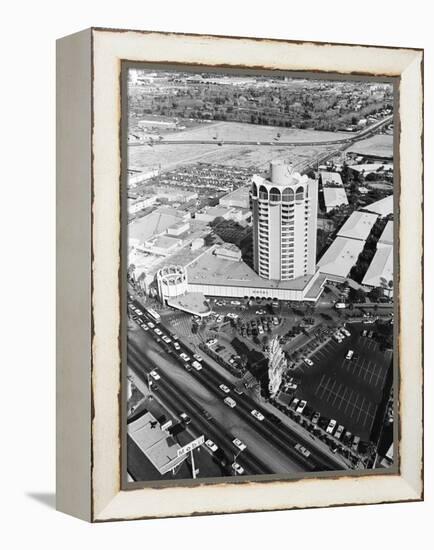 U.S. Vegas Sands Hotel-null-Framed Premier Image Canvas