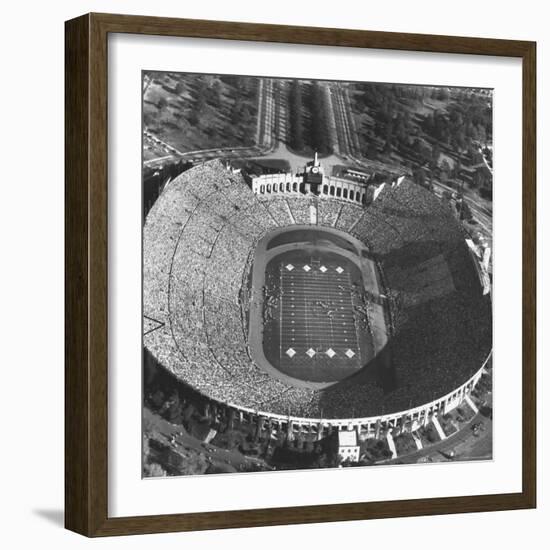 UCLA-USC Football Game-Loomis Dean-Framed Photographic Print