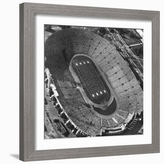 UCLA-USC Football Game-Loomis Dean-Framed Photographic Print