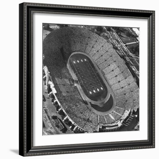 UCLA-USC Football Game-Loomis Dean-Framed Photographic Print