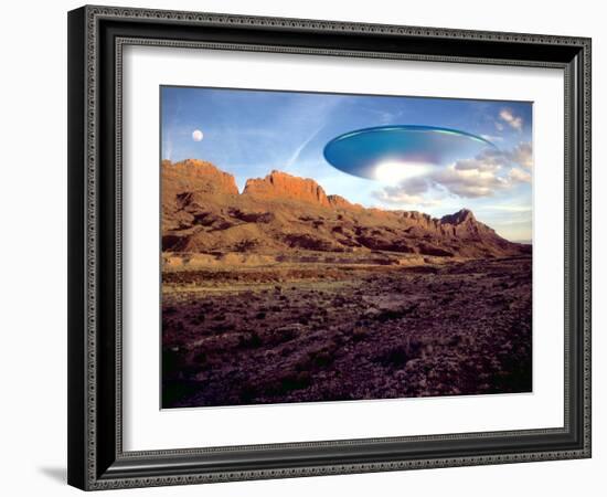 UFO-Detlev Van Ravenswaay-Framed Photographic Print