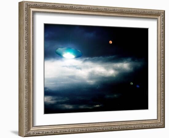 UFO-Detlev Van Ravenswaay-Framed Photographic Print