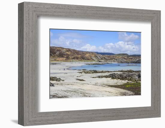 Uisken Beach, Near Bunessan, Isle of Mull-Gary Cook-Framed Photographic Print