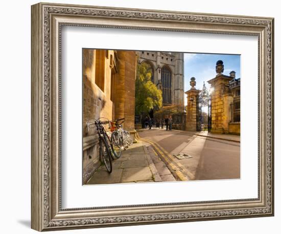 UK, England, Cambridgeshire, Cambridge, Trinity Lane, King's College Chapel-Alan Copson-Framed Photographic Print