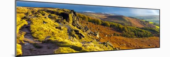 UK, England, Derbyshire, Peak District National Park, Stanage Edge-Alan Copson-Mounted Photographic Print