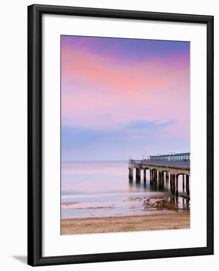 UK, England, Dorset, Bournemouth, Boscombe Pier-Alan Copson-Framed Photographic Print