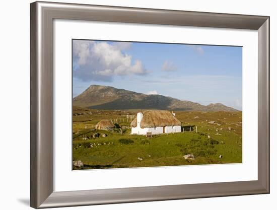 Uk, Scotland, Outer Hebrides-John Warburton-lee-Framed Photographic Print