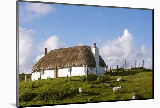 Uk, Scotland, Outer Hebrides-John Warburton-lee-Mounted Photographic Print