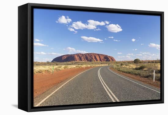 Uluru (UNESCO World Heritage Site), Uluru-Kata Tjuta National Park, Northern Territory, Australia-Ian Trower-Framed Premier Image Canvas