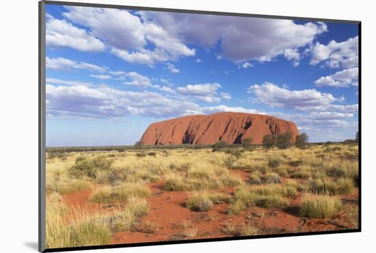 Uluru (UNESCO World Heritage Site), Uluru-Kata Tjuta National Park, Northern Territory, Australia-Ian Trower-Mounted Photographic Print