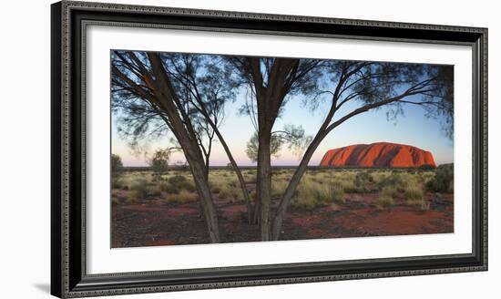 Uluru (UNESCO World Heritage Site), Uluru-Kata Tjuta National Park, Northern Territory, Australia-Ian Trower-Framed Photographic Print