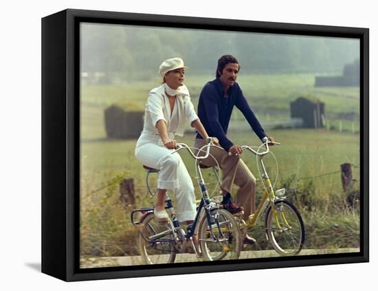 Un Amour by Pluie by Jean Claude Brialy with Romy Schneider and Nino Castelnuovo, 1973 (photo)-null-Framed Stretched Canvas