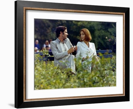 Un Amour by Pluie by Jean Claude Brialy with Romy Schneider and Nino Castelnuovo, 1973 (photo)-null-Framed Photo