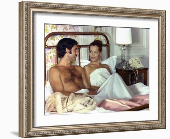 Un Amour by Pluie by Jean Claude Brialy with Romy Schneider and Nino Castelnuovo, 1973 (photo)-null-Framed Photo