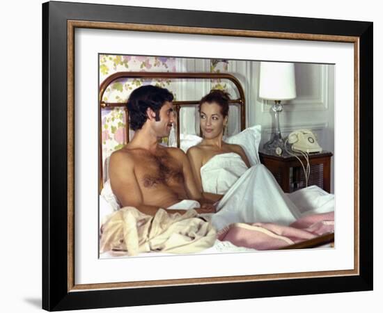 Un Amour by Pluie by Jean Claude Brialy with Romy Schneider and Nino Castelnuovo, 1973 (photo)-null-Framed Photo