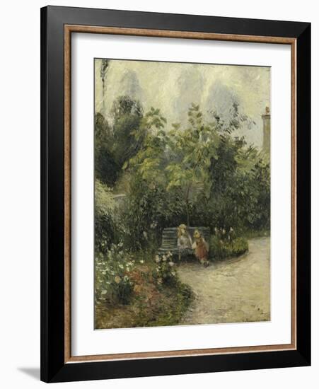 Un coin de jardin à L'Hermitage (le jardin des Mathurins)-Camille Pissarro-Framed Giclee Print