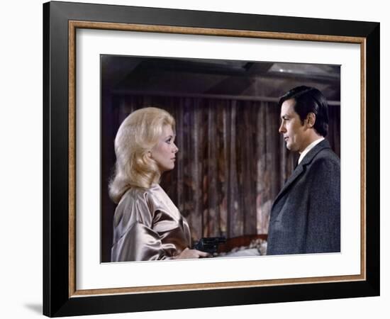 Un Flic by JeanPierreMelville with Catherine Deneuve and Alain Delon, 1972 (photo)-null-Framed Photo